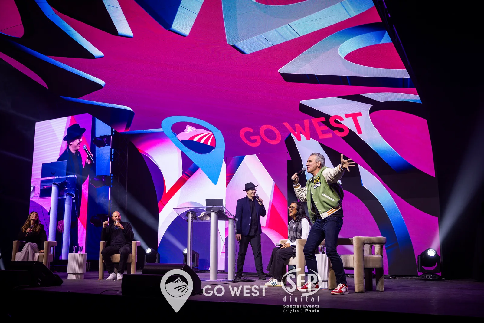 Live audience corporate entertainment game show Toronto