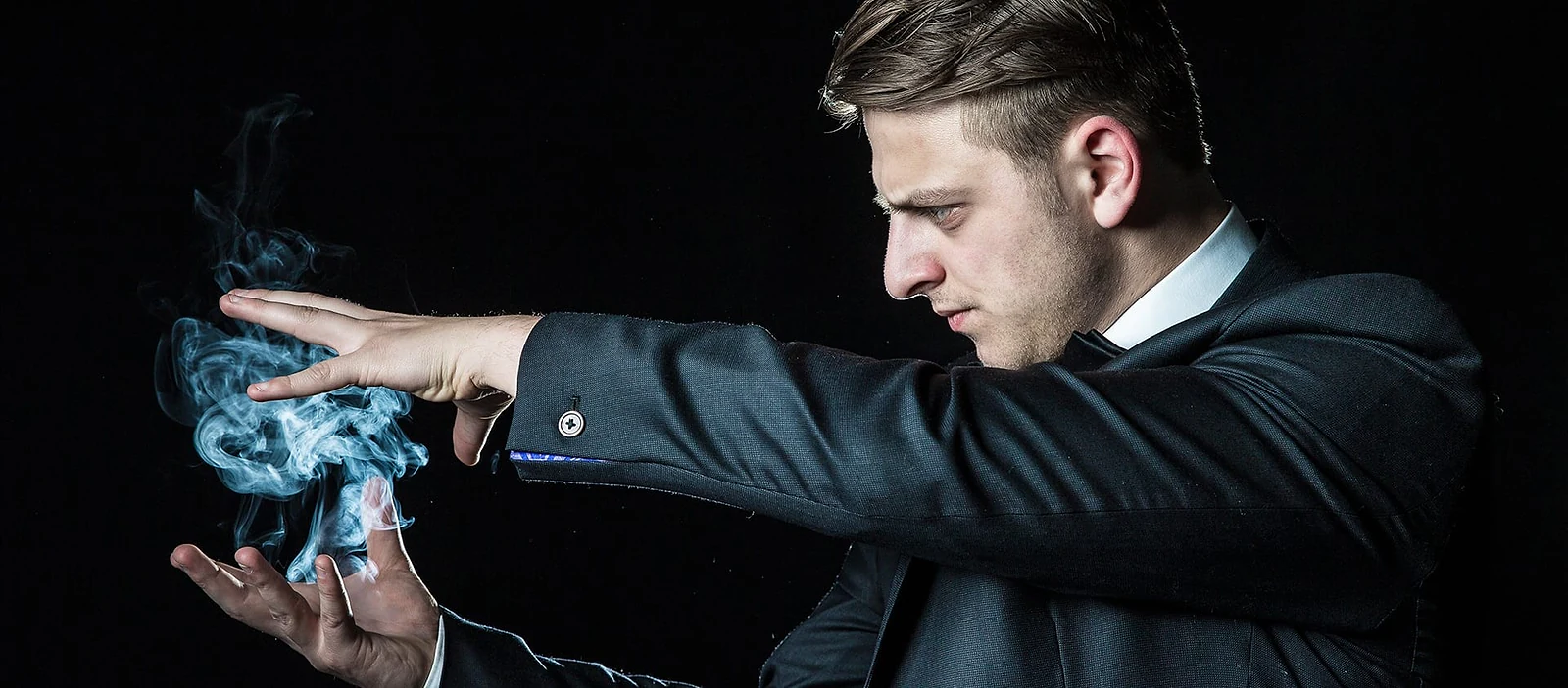 Private party entertainment - mind-bending mentalist performance in Toronto